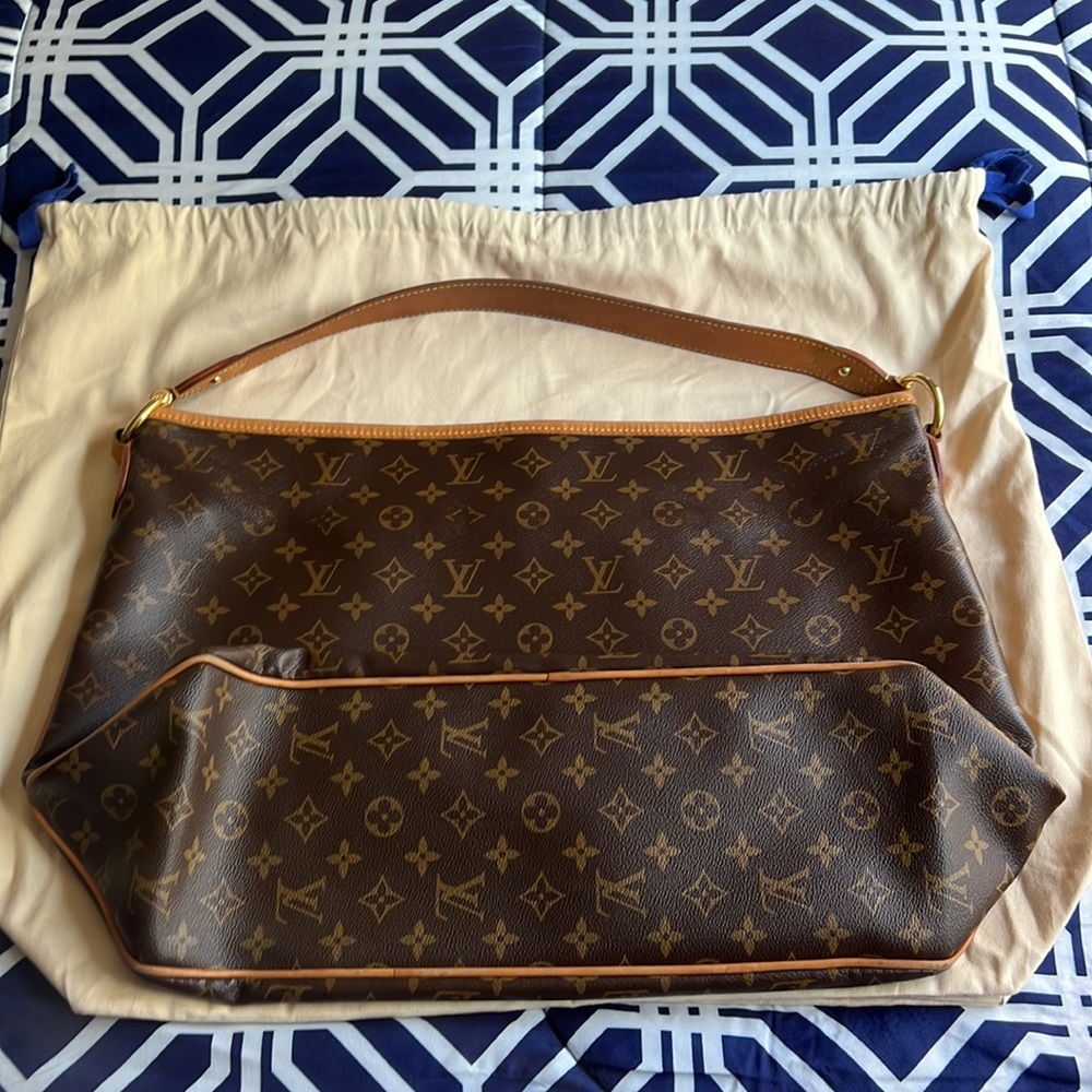 Delighful GM Hobo Monogram